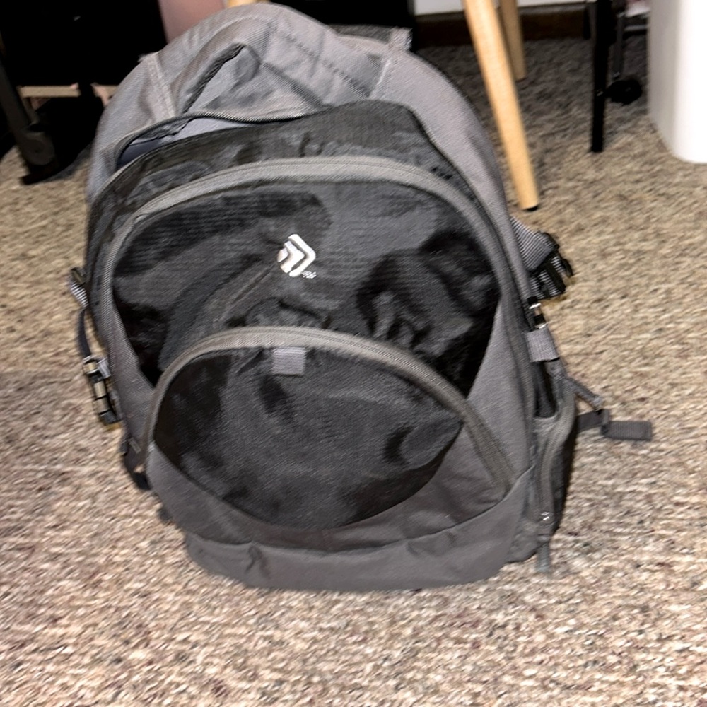 🛍️FOUR 4 THIRTY🛍️ Men’s Black Gray Multi-Zip Laptop Multi-Pockets Backpack